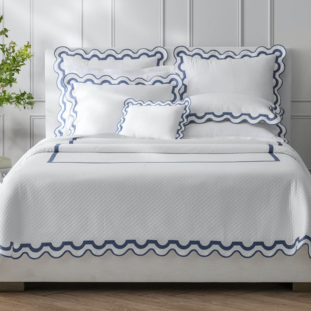 Mirasol Matelassé Coverlet
