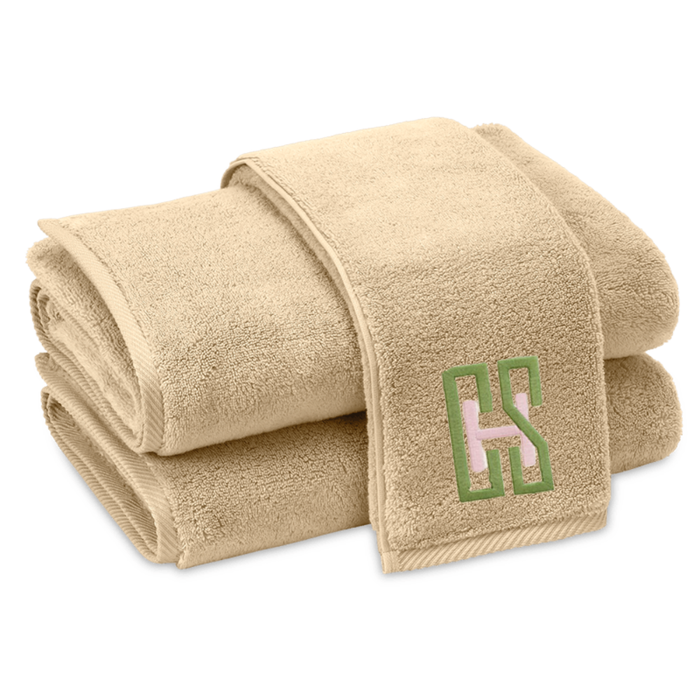 MILAGRO LINEN BATH BUNDLE WITH EMBROIDERY