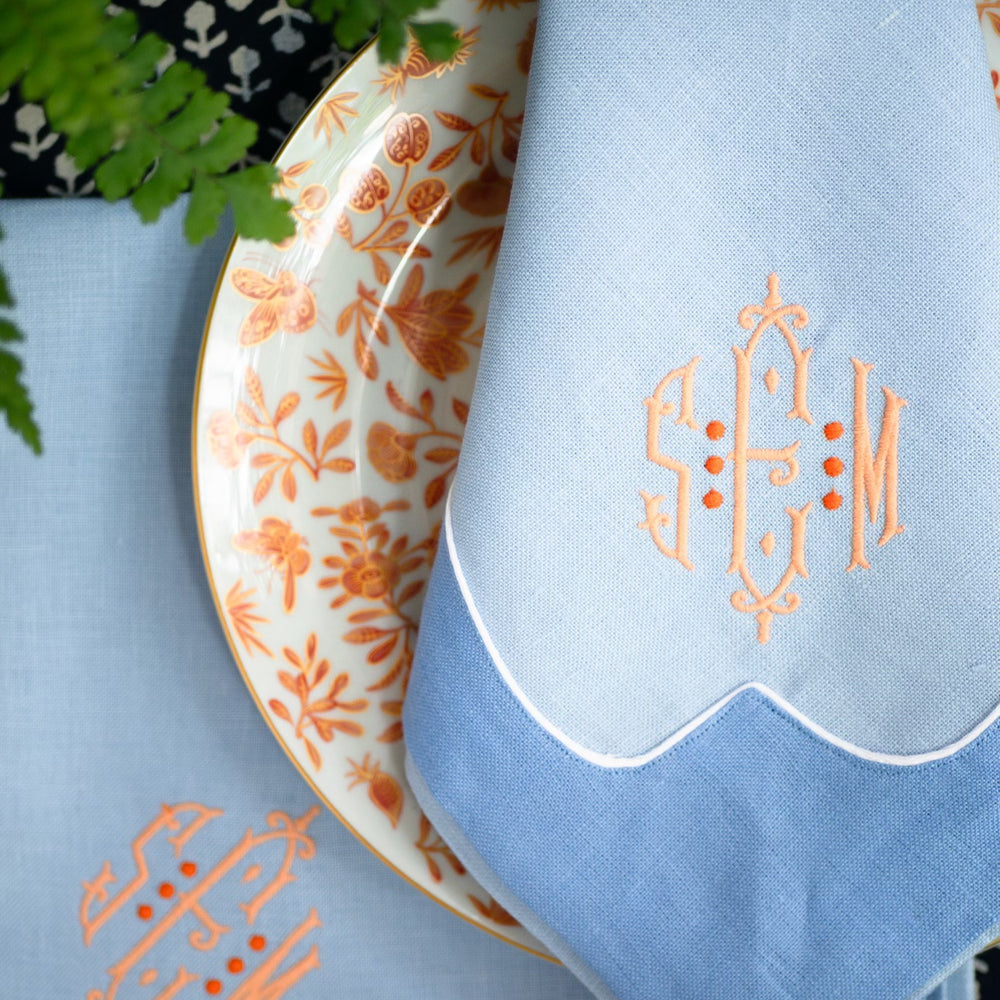 Scallop Border Dinner Napkins