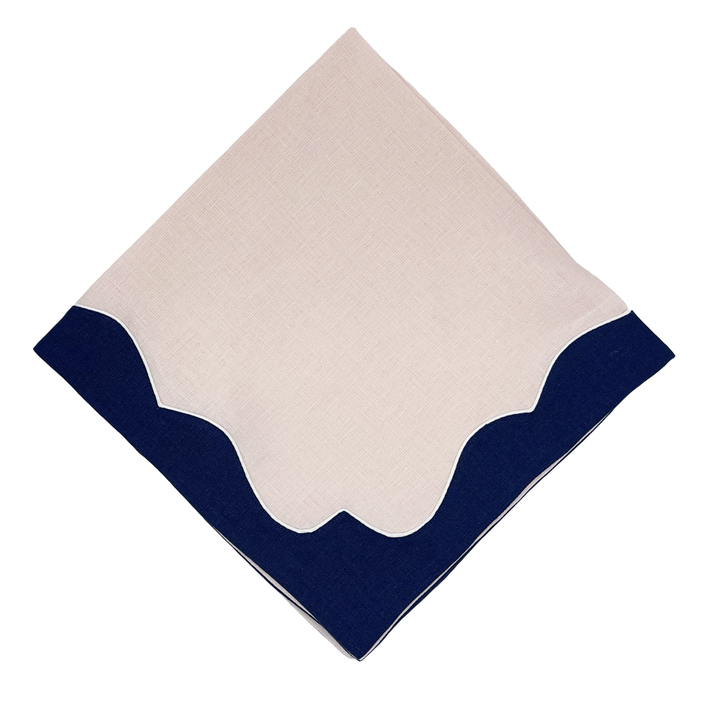 Scallop Border Dinner Napkins