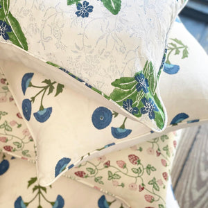 Saranda Flower Embroidery Pillow